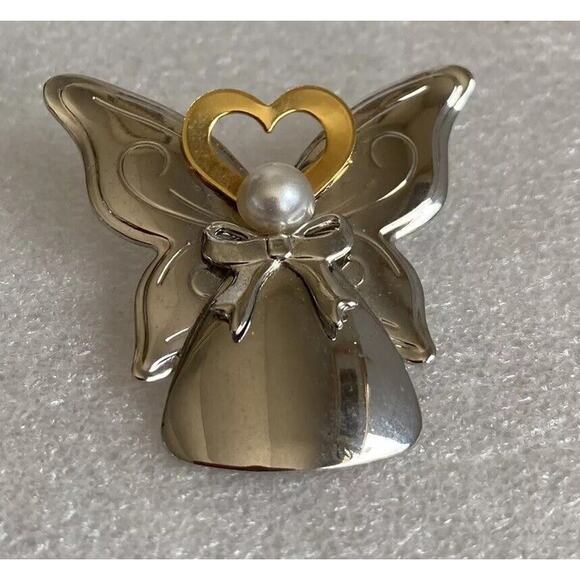 Jane Vtg AOL Angel of Love Pin Brooch Pearl Head Silver Over Brass Signed 1994 - Picture 8 of 10